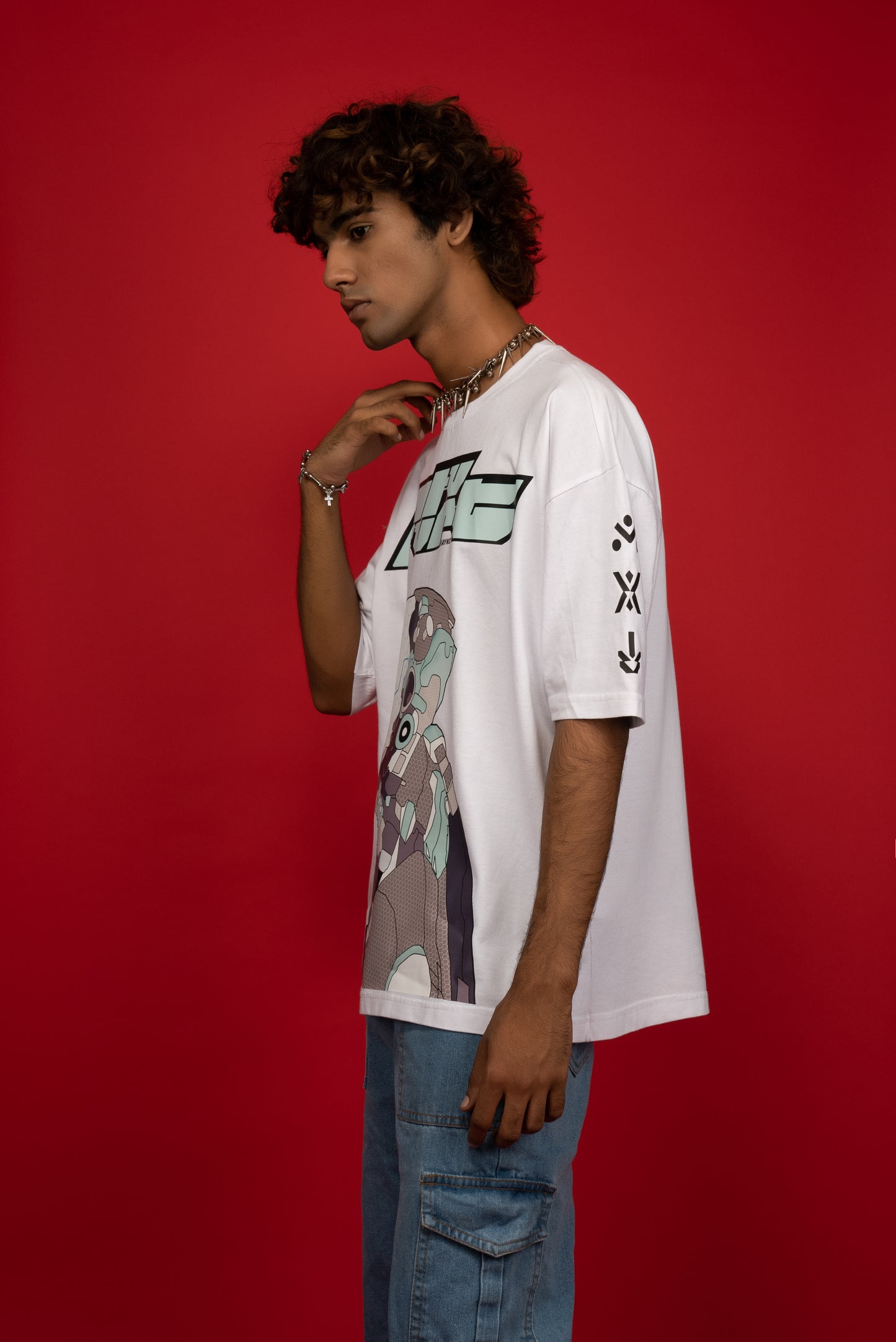 FUTURE  OVERSIZED T-SHIRT