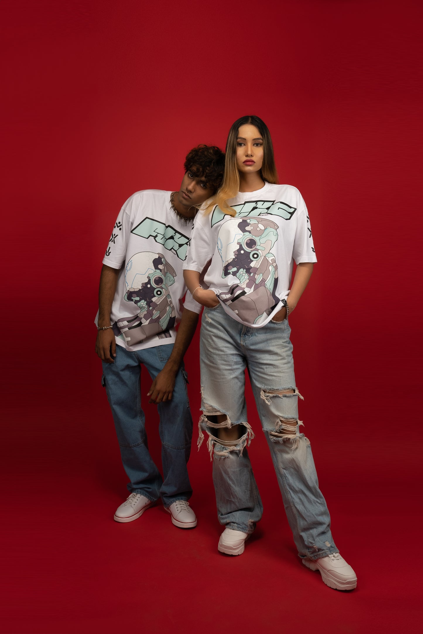 FUTURE  OVERSIZED T-SHIRT