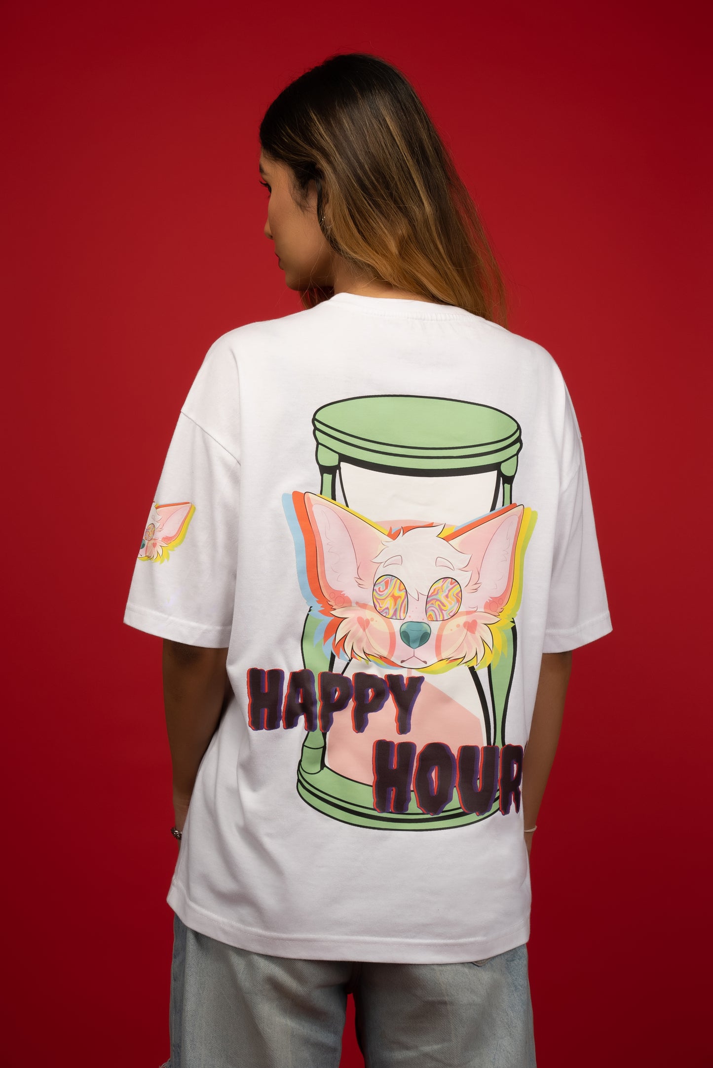 HAPPY HOUR OVERSIZED T-SHIRT