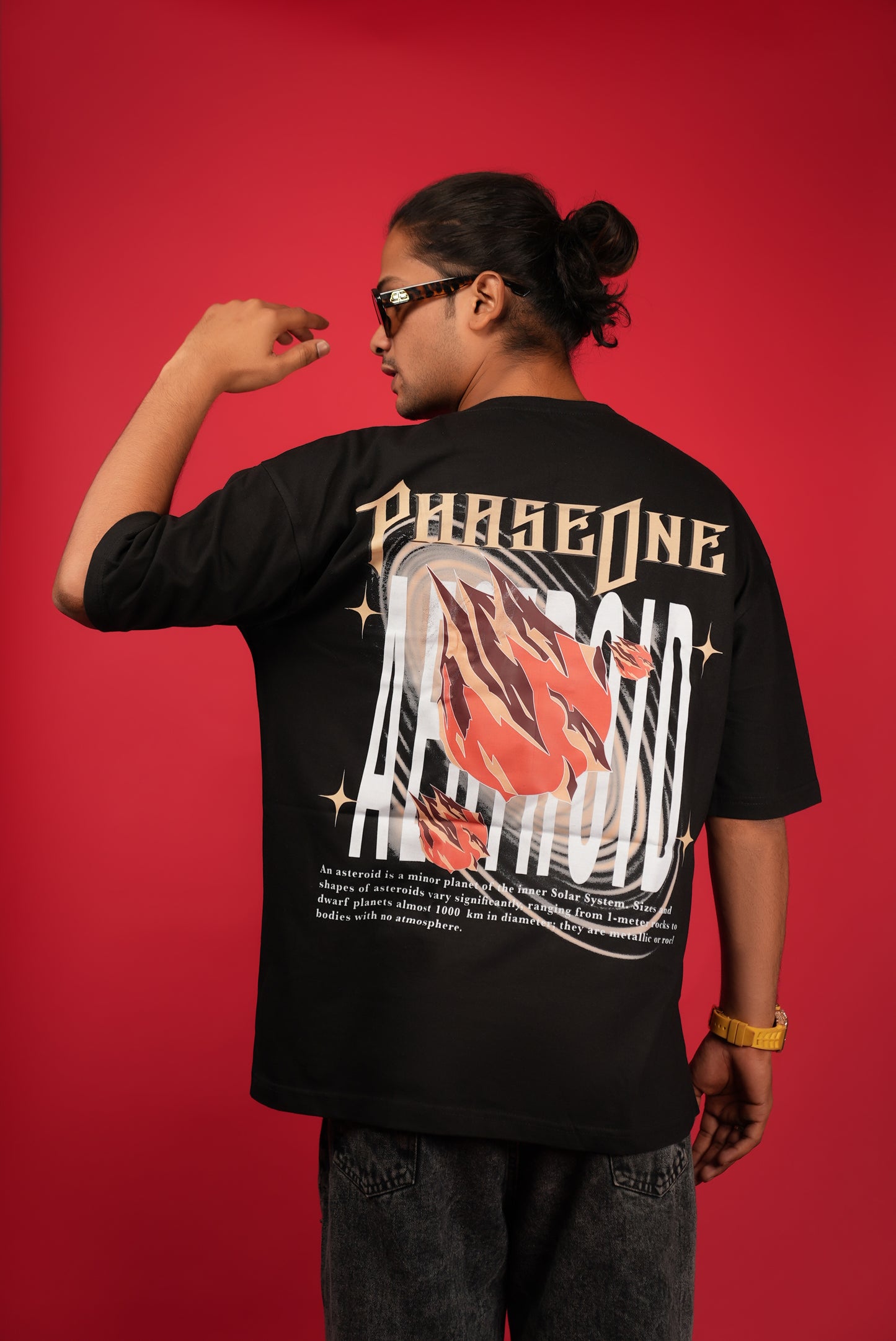ASTEROID OVERSIZED T-SHIRT