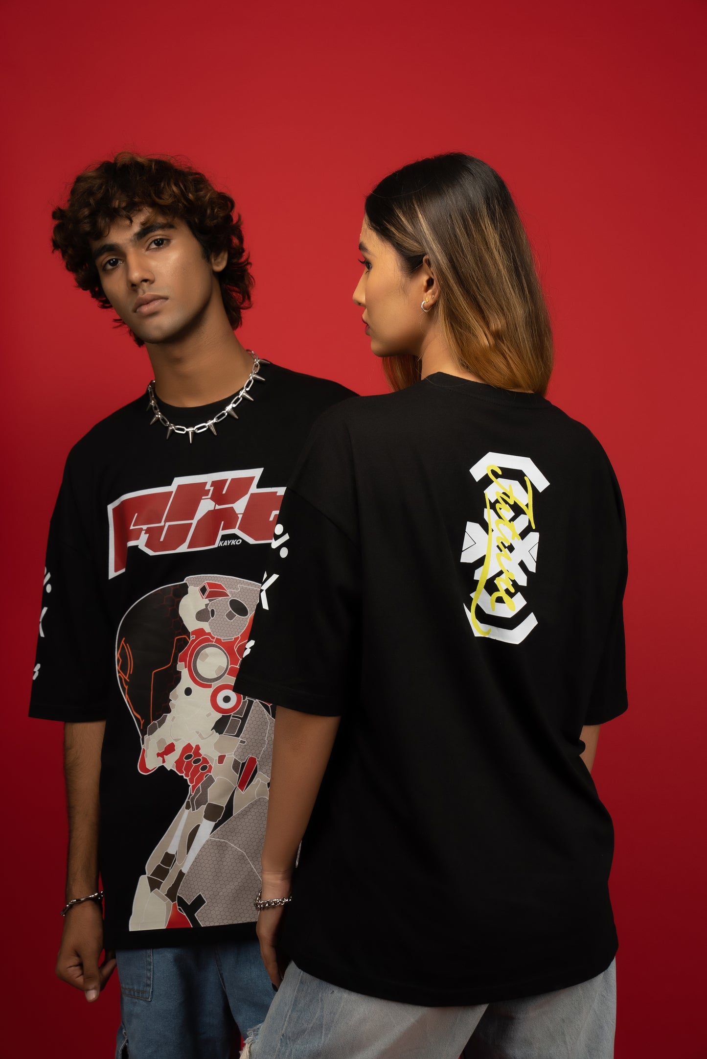 FUTURE  OVERSIZED T-SHIRT