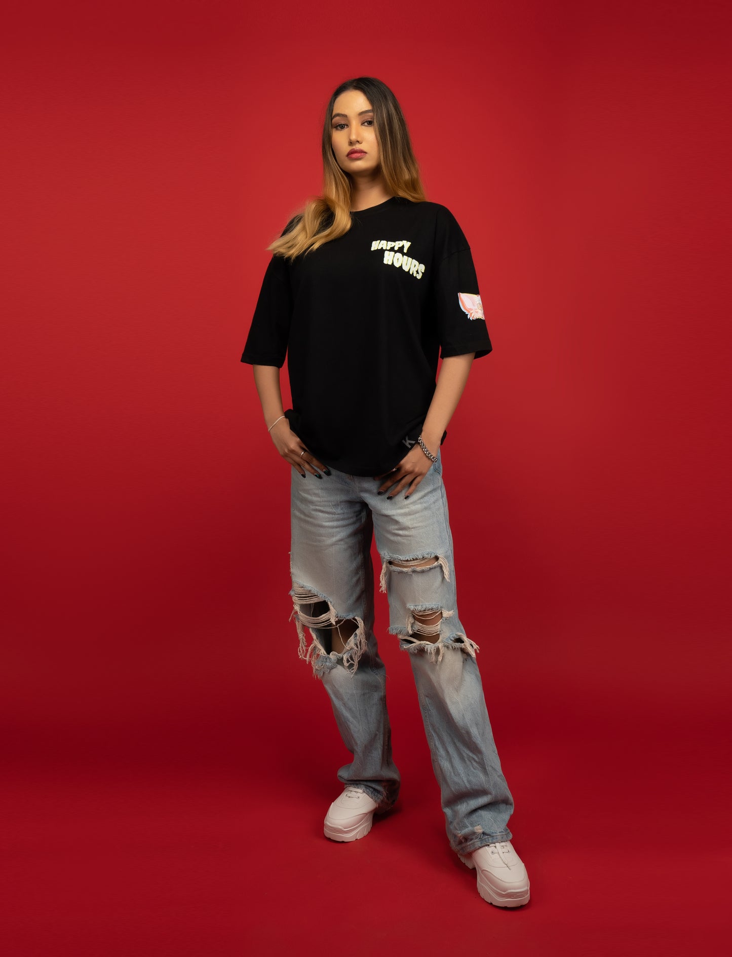 HAPPY HOUR OVERSIZED T-SHIRT