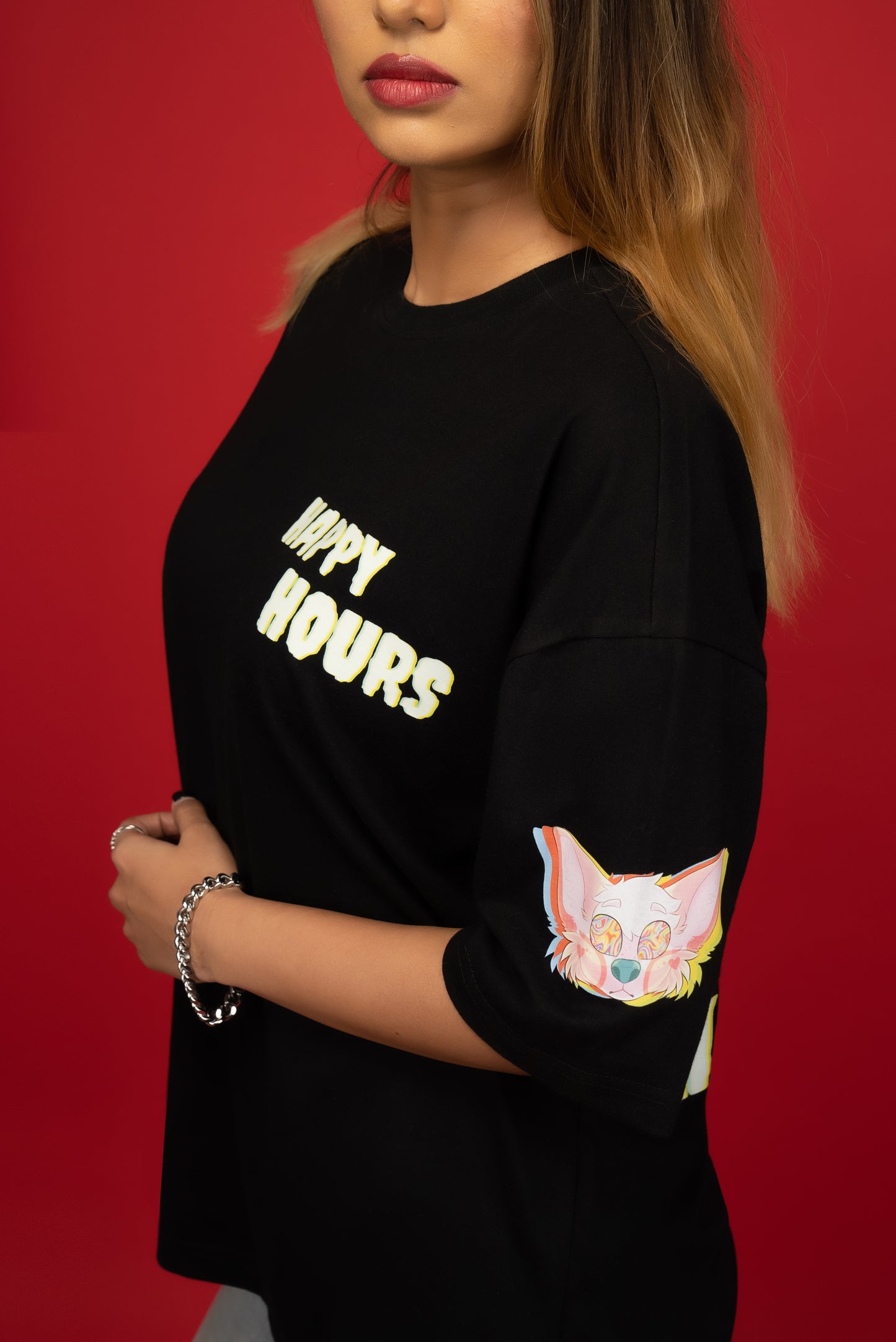 HAPPY HOUR OVERSIZED T-SHIRT
