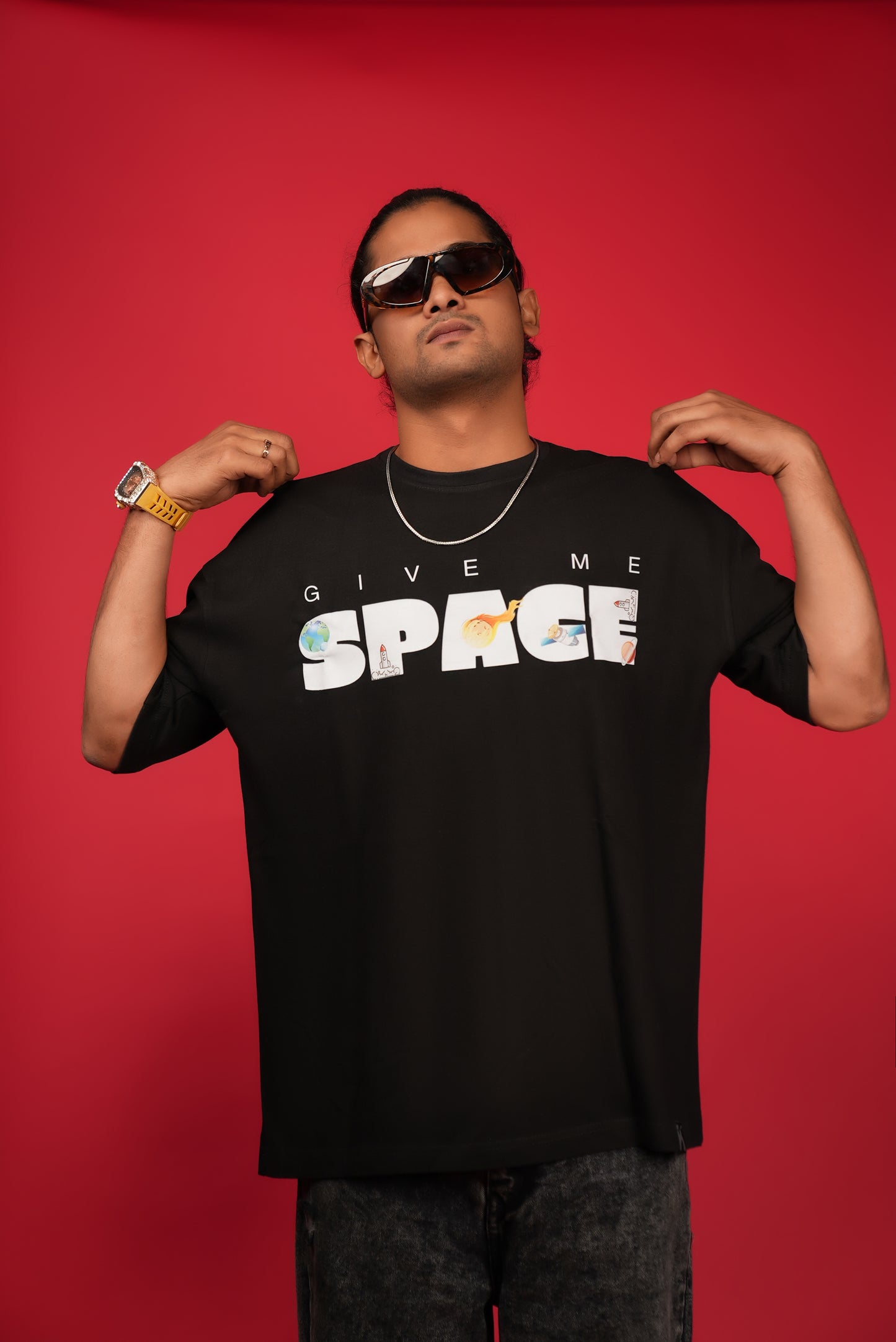 SPACE OVERSIZE T-SHIRT